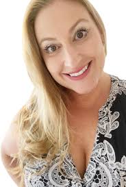 Ernesto Muñiz REALTOR