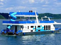 They are owned by a bank or a lender who took ownership through foreclosure proceedings. Lake Cumberland Houseboats Rentals Houseboat Rentals Houseboat Vacation House Boat