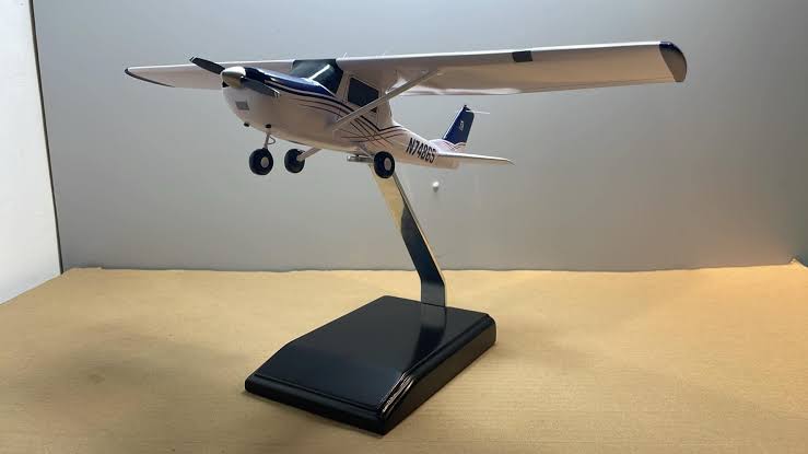 Ready to Ship Aircraft Models | Airplane Replicas for Sale