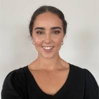 Taryn Matthews's Instagram, Twitter & Facebook