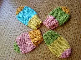 Ravelry Baby Mitts Pattern By Susan B Anderson