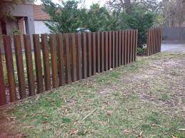Corten steel does not require specific maintenance because it is able to restore the oxidised layer in the event that it is scratched, for below is a nice illustration of a corten steel fence after placement and a few months afterwards. Steel Fence Corten Contempory Australia Garden Fence Panels Front Yard Fence Fence Landscaping