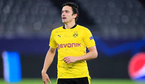 This is being reported by ruhr nachrichten, who add that. Bundesliga Bvb In Frankfurt Auch Ohne Thomas Delaney