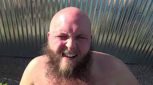 REED BENTLEY has some words before KONG/BENTLEY IV