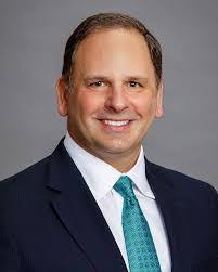 Ubaldo Cid's Instagram, Twitter & Facebook