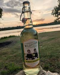 🎸ICYMI...🎤 The first weekend of our Summer Music Series was a HUGE  success!! The series continues this week with Karissa Rollins taking the  stage