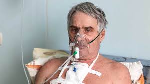 What are the signs of low oxygen in the body? Seriously Ill Too Much Oxygen Dangerous