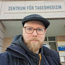 Patrick Kohlmann's Instagram, Twitter & Facebook