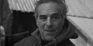 Travelling Distribution