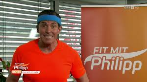 Fitnesstrainer philipp jelinek zeigt, wie man sich in zeiten der isolation fit und gesund halten kann. Fit Mit Philipp Vom 16 02 2021 Youtube