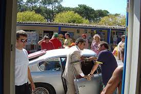 Si tu veux me contacter : Tournage Des Films Camping Au Camping De La Dune Alias Les Flots Bleus