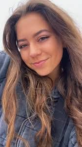 Alyssa Campione's Instagram, Twitter & Facebook