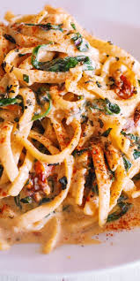 Linguine Pasta With Spinach And Sun Dried Tomato Cream Sauce Recipes Pasta Recipes Vegetarian Pasta Recipes