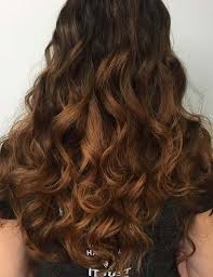 The fact that the tones are similar makes this a soft for instance, brown hair with red and blonde highlights is one of the most enchanting ways to bring some warmth to your overall look. 30 Best Highlight Ideas For Dark Brown Hair