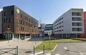 Haute-Savoie. Le personnel de lhôpital dAnnemasse agressé, sept soignants  blessés