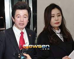 헌법 제1조 모든 대한민국 국민은 누구나 매월 150만 원 넘는 국민 배당금을 지급합니다고 말했답니다. í—ˆê²½ì˜ê³¼ ì‚¬ì‹¤í˜¼ ì£¼ìž¥ ìµœì‚¬ëž' í—ˆê²½ì˜ ëª…ì˜ˆí›¼ì† ê³ ì†Œ ê³µì‹ ë„¤ì´íŠ¸ë‰´ìŠ¤