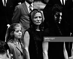 Caroline Kennedy Lee Radziwill And Jackie Onassis Attend Robert F Jackie Onassis Jackie Kennedy Jackie Kennedy Style