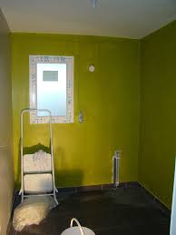 Elle s'applique sur les murs et les boiseries et se destine aux pièces non humides (séjour et chambre). Vert Gin Suicid Prendre Racines