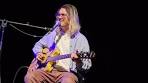 Naturally It Rains - Jett Rebel @ Chassé theater Breda 24 ... - YouTube