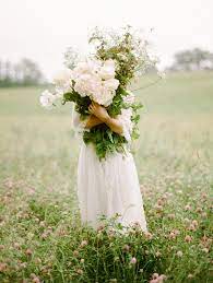 Delicate Wildflower Wedding Ideas Wedding Ideas Oncewed Com Wildflower Wedding Wedding Pretty Flowers