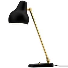 Af de mest kendte lamper fra louis poulsen kan aj bord, ph 2/1 og ph 3/2 lampen nævnes. Louis Poulsen Vl38 Table Lamp Nordic New
