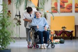 Das haus am seeweg liegt am rande der kleinen gemeinde, in. Haus Am Seeweg Evangelische Heimstiftung In Heddesheim Auf Wohnen Im Alter De