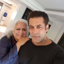 Out of these four Star Wars characters who do you think is the most  handsome?