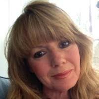 Tracy Martindale's Instagram, Twitter & Facebook