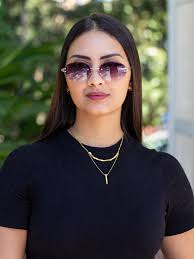 Óculos Solar LIZ Mais um Lançamento @rvglasses_ Produtos de alta qualidade  e beleza. Com lentes que trazem conforto e proteção. Siga @rvglasses_ 🚨 EM  TODAS AS REDES SOCIAIS 📢 Crie sua marca