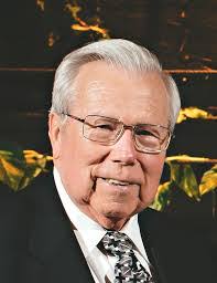 Haley Decker's Instagram, Twitter & Facebook