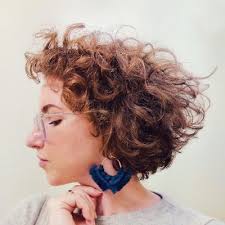 Amber Duffey's Instagram, Twitter & Facebook