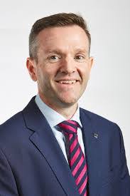 Andrew Prosser's Instagram, Twitter & Facebook