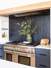 Liberty Brick 2 1 2 X8 X3 8 Lennox In 2020 Kitchen Remodel Black Tiles Kitchen Modern Kitchen