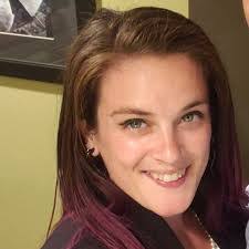 Elizabeth Villar's Instagram, Twitter & Facebook