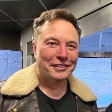 I think when you love some one don't hurt because the love ❤️ is respect ,  lovely and trust