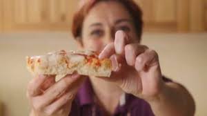 Nella ricetta della pizza margherita trovi. Benedetta Rossi La Ricetta Della Pizza In Teglia Alta E Soffice