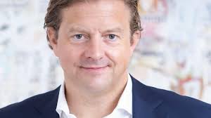 Interview mit CMO Michael Ahrens: Warum Fielmann im Marketing neue Wege  beschreitet