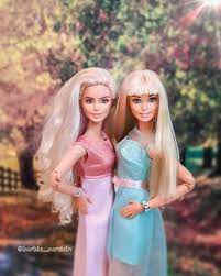 Schnittmuster puppenkleider schnittmuster puppenkleidung puppen kleidung nahen puppenkleidung bei idealo.de günstige preise für schnittmuster winter puppenkleider burda style 7753 gestricktes kleid für barbie anziehen. Gefallt 644 Mal 49 Kommentare Barbie Collector Sarah Barbie Sarulein Auf Instagram Clara And Cassie Are Rea Barbie Dolls Barbie Tumblr Barbie Collector