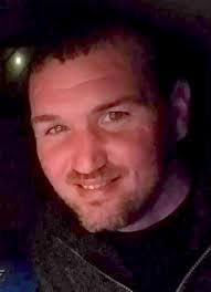 Allen Boggs's Instagram, Twitter & Facebook