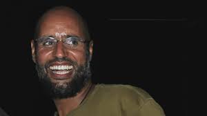 بعد مرور نحو عقد على مقتل الرئيس الليبي معمر القذافي مازال بعض أنصاره يأملون في عودة نجله سيف الإسلام إلى قيادة البلاد. Ø£ÙŠÙ† Ø³ÙŠÙ Ø§Ù„Ø¥Ø³Ù„Ø§Ù… Ø§Ù„Ù‚Ø°Ø§ÙÙŠ Ø§Ù„Ø¬Ù†Ø§Ø¦ÙŠØ© Ø§Ù„Ø¯ÙˆÙ„ÙŠØ© ØªØ±Ø¬Ø­