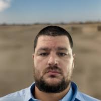 2400+ "Leonides" profiles