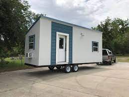 This Tiny House Takes Just 40 Hours For Two Pros To Build Weighs 5000lbs And Can Be Purchased For Just 28000 Y Tiny House Diy Tiny House Plans Diy Tiny House