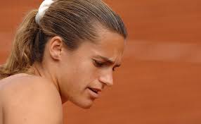 Steely coach amelie mauresmo has overseen such an improvement that french open title is not out of the question for andy murray. Terrains De Jeux Un Hommage La Gloire D Amelie Mauresmo Les Engagements Du Rugby