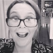 Episode 10: Rae Earl — Philippa Moore