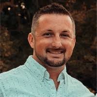 Tina Hagedorn's Instagram, Twitter & Facebook