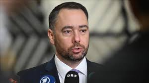 Belgium's foreign minister warns of 'major crisis' if government fails to  toughen stance