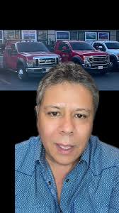 Cerros y grúas en Chicago: Un lugar vibrante