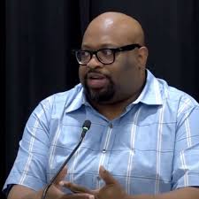 Larry Turnley Archives