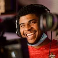 Clay Estes's Instagram, Twitter & Facebook