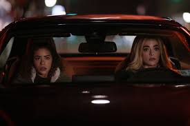However, by the end of ginny and georgia season 1, it looks like ginny is becoming georgia, and by choice! Fzgy3tfecha Zm